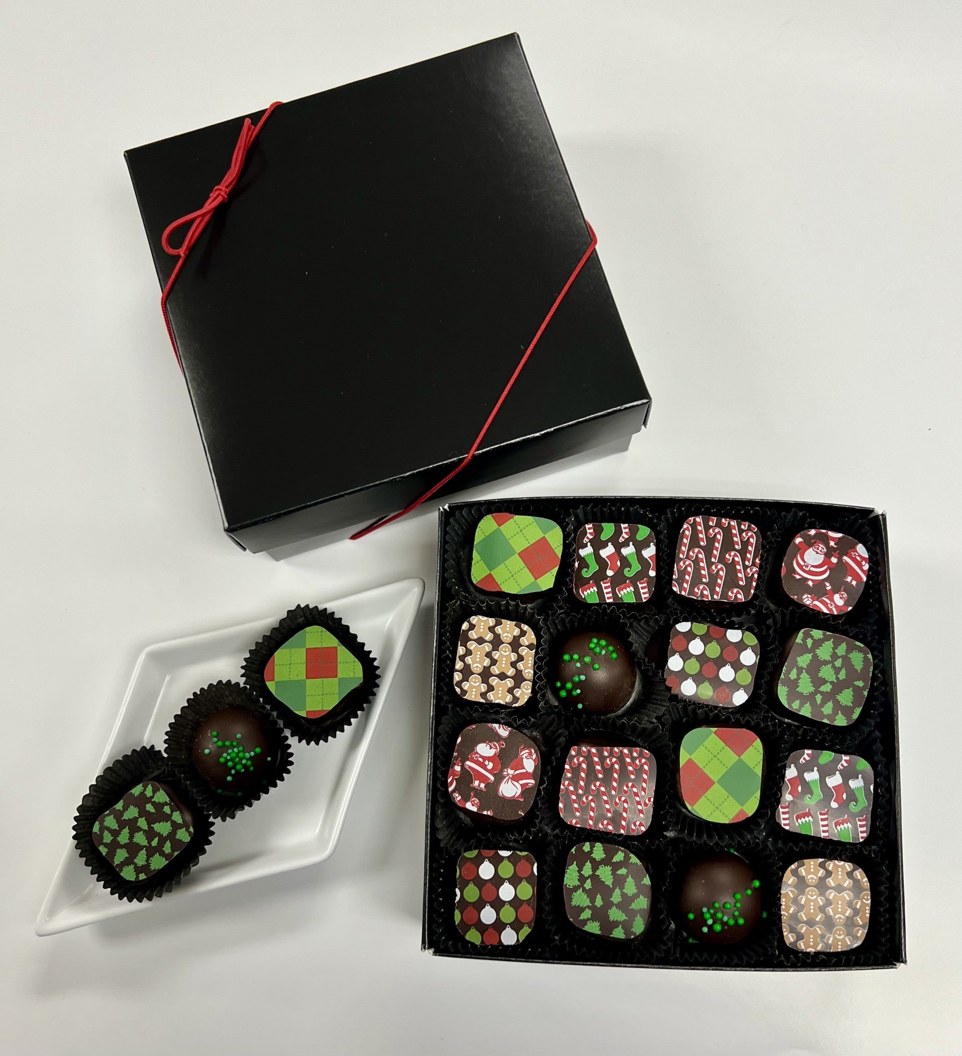 FA LA LA SALE - 16 Piece for $22